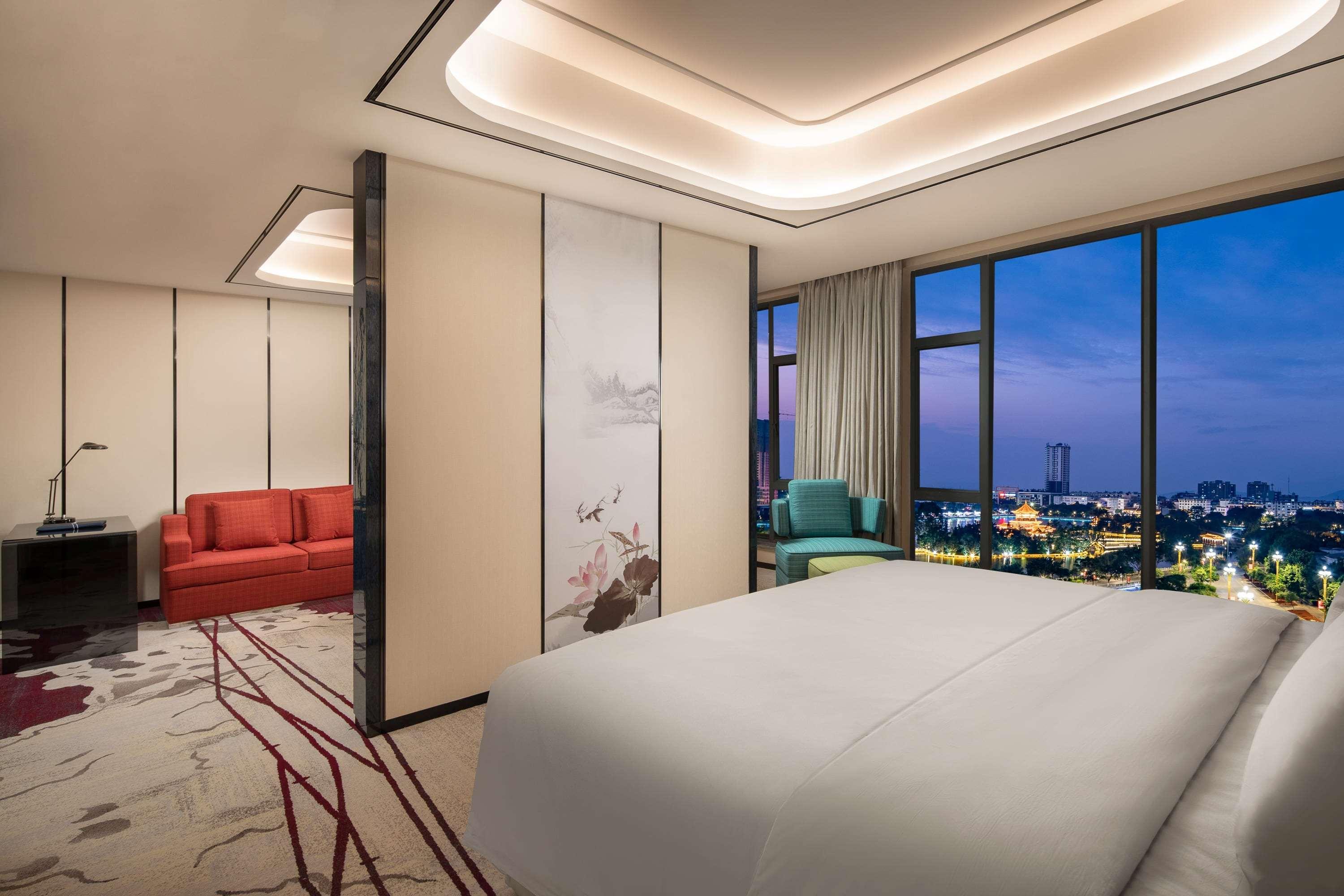 Ramada By Wyndham Mengzi Suites Luaran gambar